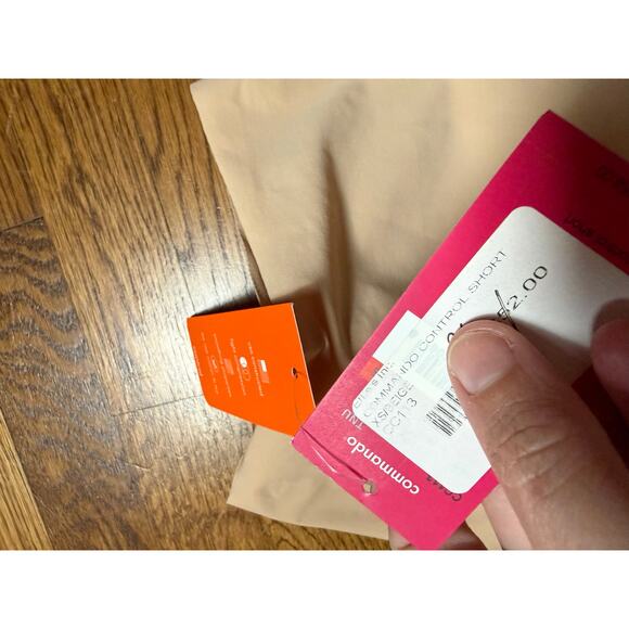 NWT Commando Control Short Size XS - Picture 4 of 4